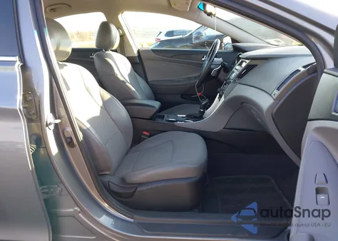 2012 Hyundai Sonata Se 2.0T z USA, uszkodzony, nr VIN 5NPEC4AB2CH473958